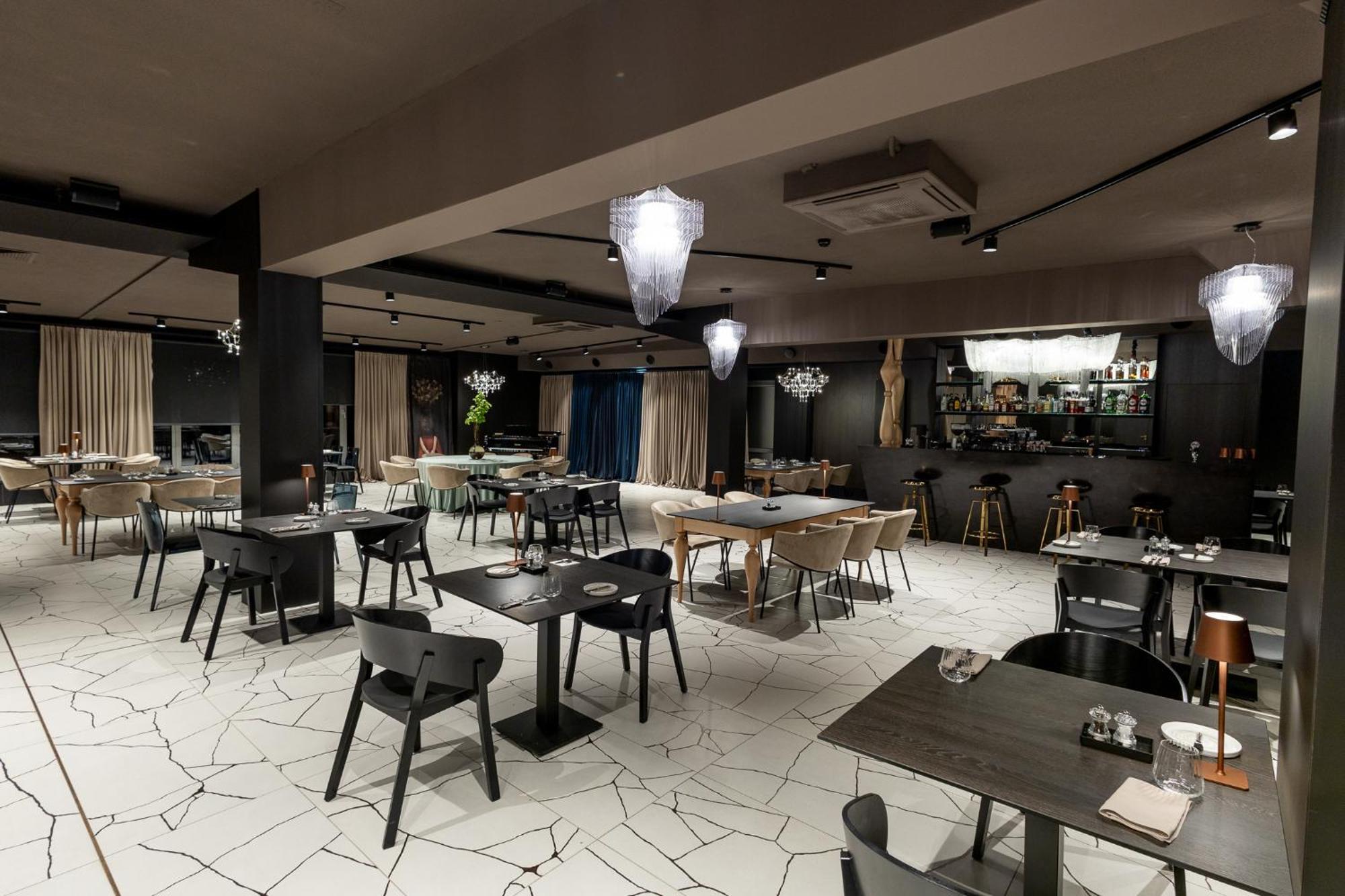 Hotel 3 Trio Бялисток Екстериор снимка